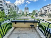 Kasper Coresi Pietonala-2 camere, decomandat, etaj 1/6, parcare, boxa!