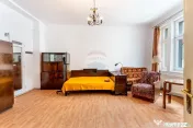 Casa de vanzare in Turda, in zona centrala 