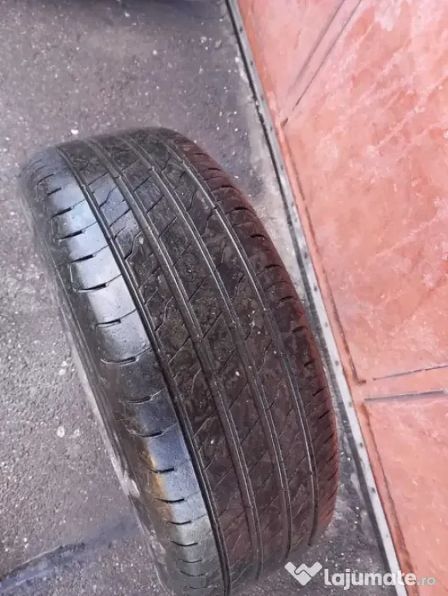 4 buc anvelope vara Goodyear EfficientGrip 2 SUV 225/55/R18 DOT1024