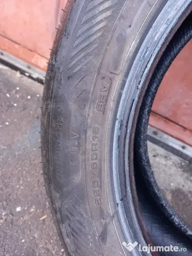 4 buc anvelope vara Goodyear EfficientGrip 2 SUV 225/55/R18 DOT1024