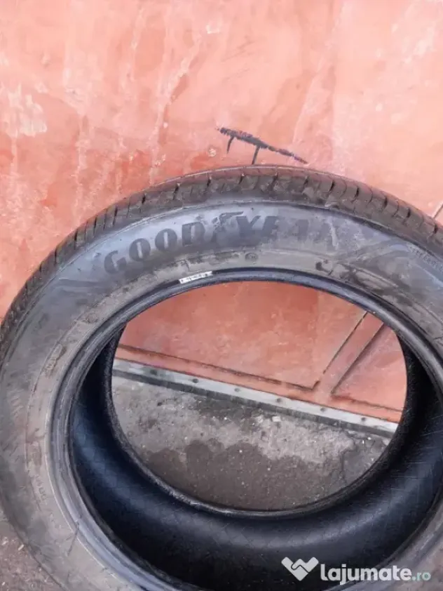 4 buc anvelope vara Goodyear EfficientGrip 2 SUV 225/55/R18 DOT1024