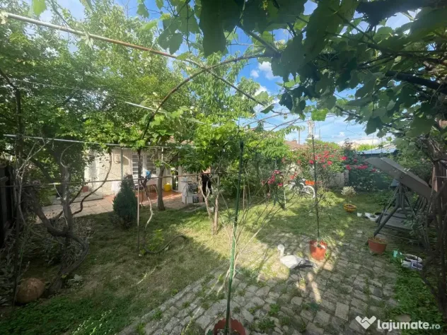 Casă de vânzare in cartierul 23 August (Republica)