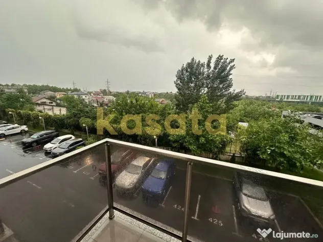 Garsoniera spatioasa, luminoasa la 2 minute de metrou