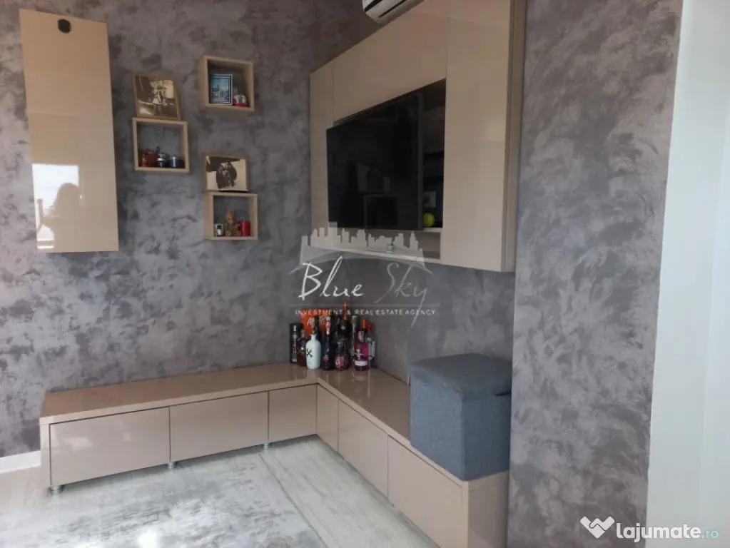 Primo - 3 Camere Decomandat 73 mp ,Bloc 2014 , Parcare Inclu