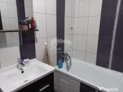 Primo - 3 Camere Decomandat 73 mp ,Bloc 2014 , Parcare Inclu
