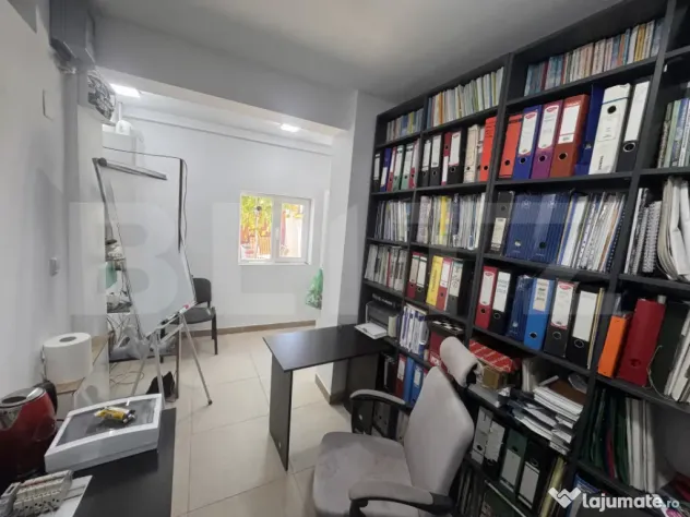 Spațiu birouri P+1 | 70 mp utili | 2 băi | | Parcare | Str