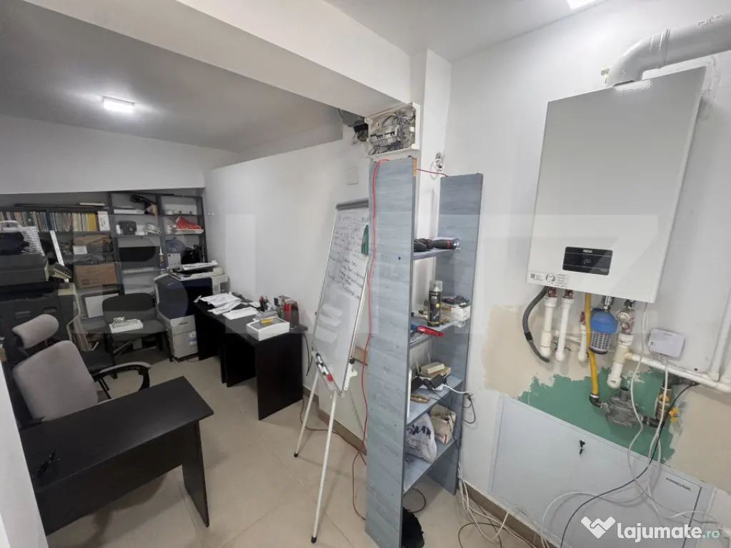Spațiu birouri P+1 | 70 mp utili | 2 băi | | Parcare | Str