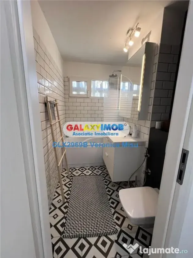 Apartament 3 camere de inchiriat, loc parcare - Piata Salaja