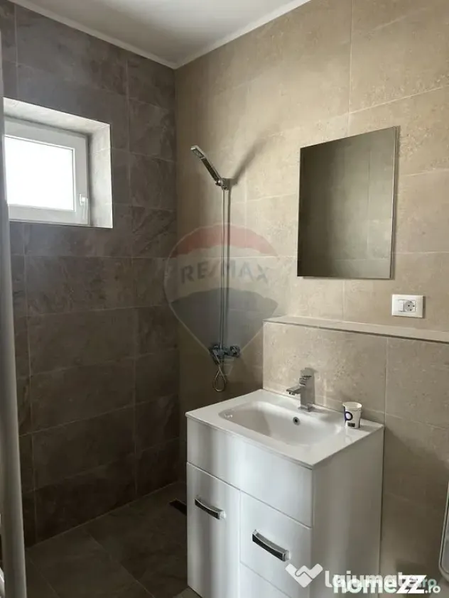 Spațiu comercial de 810 mp de închiriat