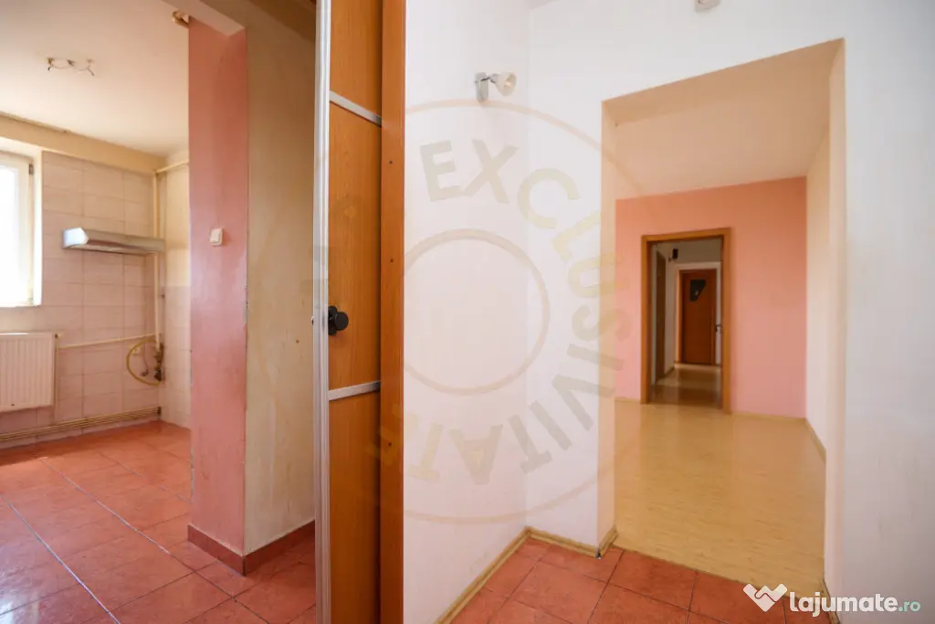 Apartament 4 Camere Semidecomandat | Craiovei | 3 Balcoane