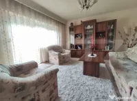 Apartament cu 2 camere decomandate, 52 mp, AC, boxa, renovat