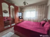 Apartament cu 2 camere decomandate, 52 mp, AC, boxa, renovat