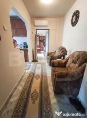 Apartament cu 2 camere decomandate, 52 mp, AC, boxa, renovat
