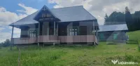 Casa batraneasca cu o suprafata generoasa de teren: 30.000 m 