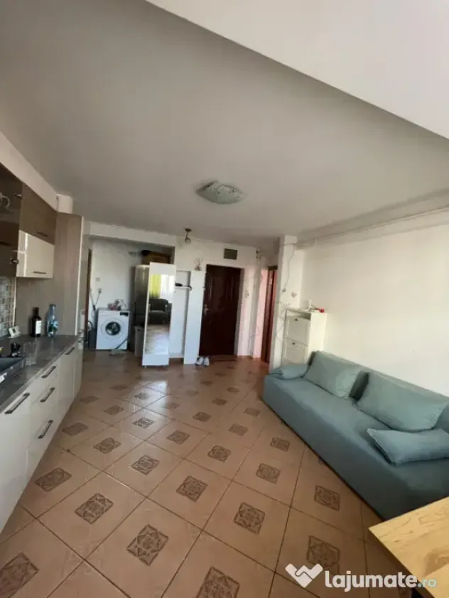 Apartament 3 camere - Calea Severinului