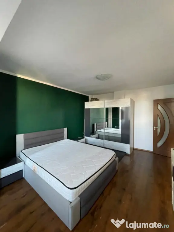 Apartament 3 camere - Calea Severinului