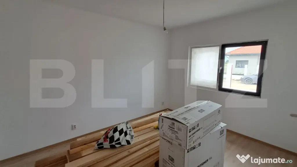 Casa intabulata, 3 camere, teren 484 mp, gata de mutare - Pr