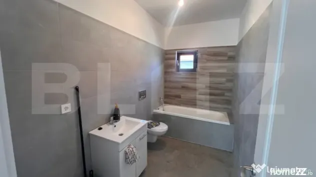 Casa intabulata, 3 camere, teren 484 mp, gata de mutare - Pr