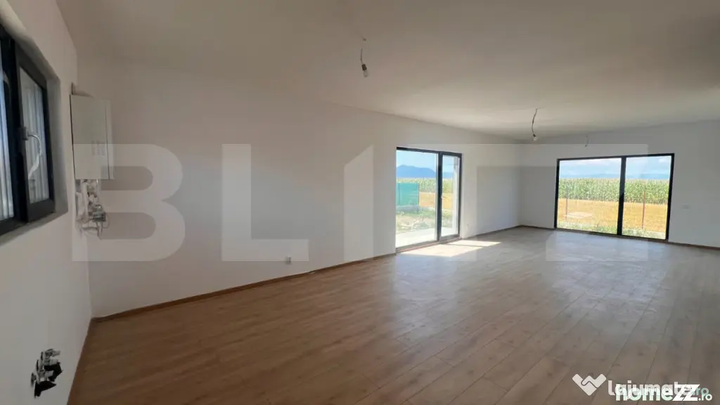 Casa intabulata, 3 camere, teren 484 mp, gata de mutare - Pr