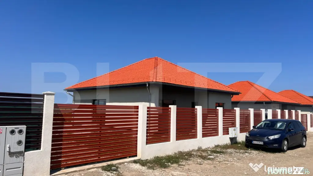 Casa intabulata, 3 camere, teren 484 mp, gata de mutare - Pr