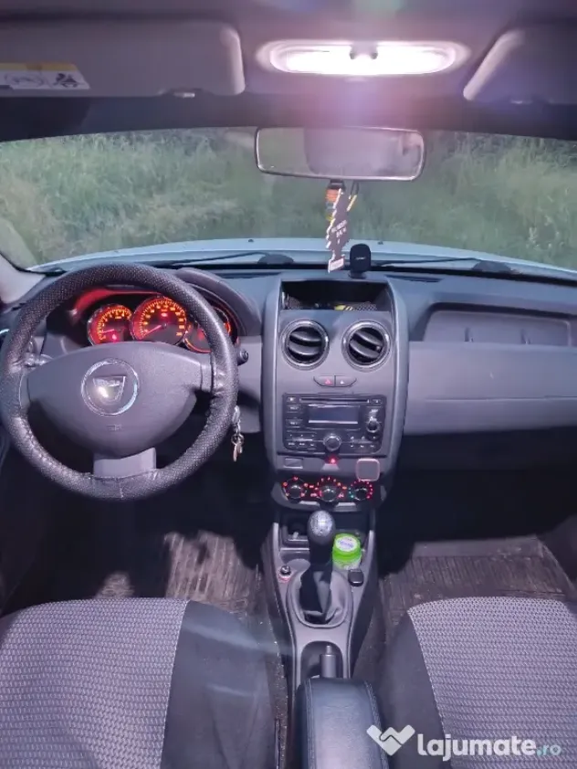 Duster 1.6 benzina 16 valve