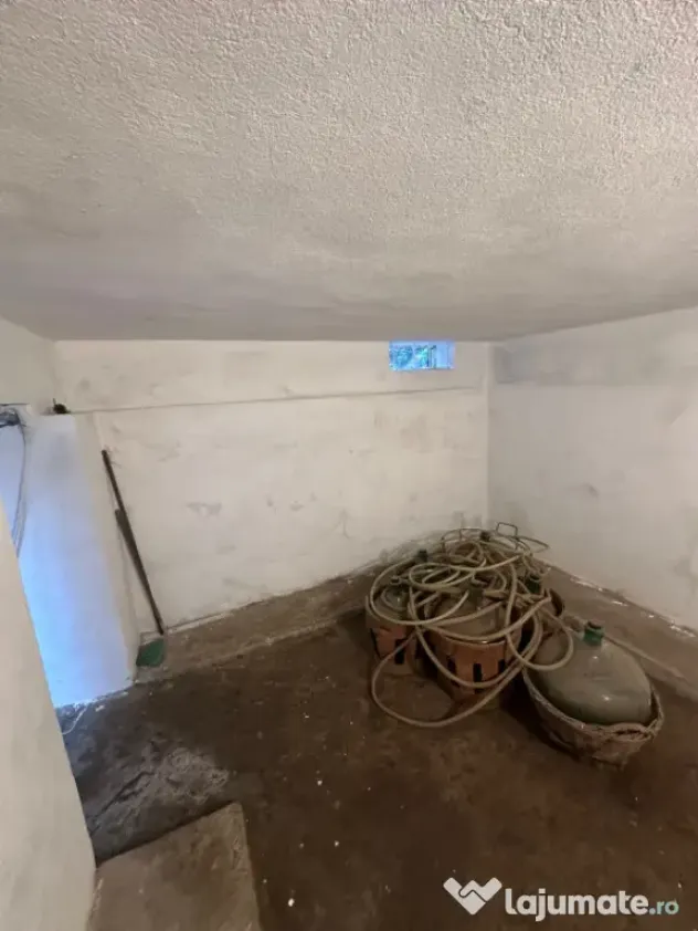 Casa 4 camere Strejnicu, 148 mp, teren 1.105 mp, parter, 2