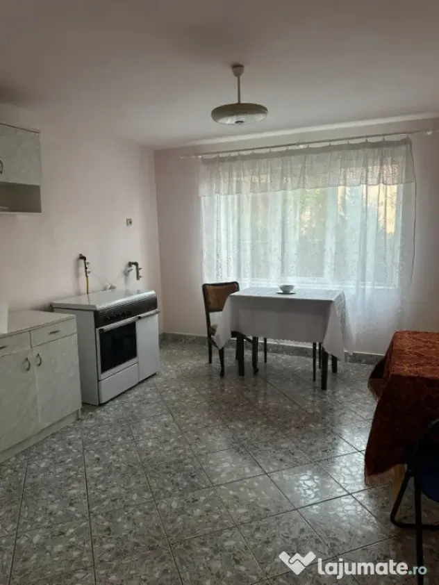 Casa 4 camere Strejnicu, 148 mp, teren 1.105 mp, parter, 2