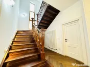 Vila renovata Cotroceni, ideală birouri, reprezentanta