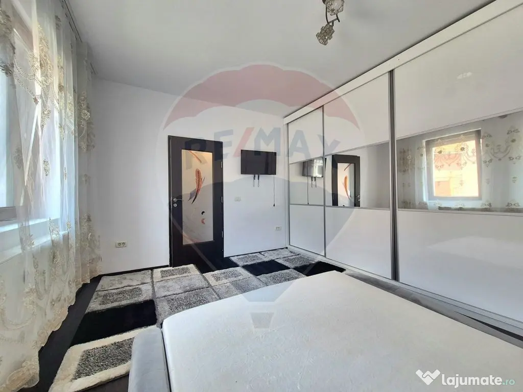 Apartament cu 2 camere de închiriat – Zona Biserica S?...