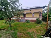 Gospodărie completă și spațioasă -Lunca Corbului- Ciest