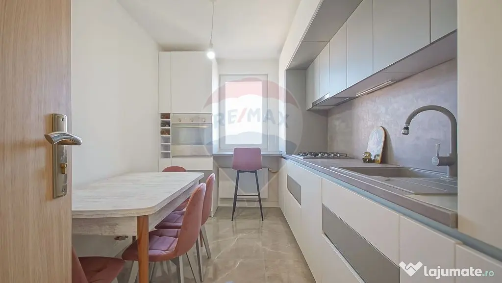 Apartament 3 camere decomandat | Loc de parcare si boxa |...