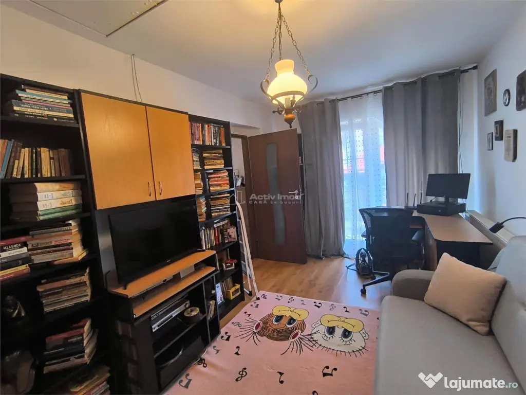 Resita Casa cocheta, P 1, Zona Muncitoresc, 135 mp, Comisio