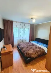 De inchiriat apartament 3 camere Micro 16, 450 euro