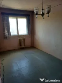 Apartament 3 camere zona Vlaicu