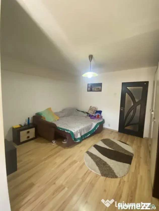 Redus Garsonieră 31 mp, complet mobilată și utilată, zon - Craiova (Dolj)