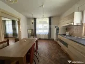 Casa cu potential excelent | Centru Istoric | Curte proprie 