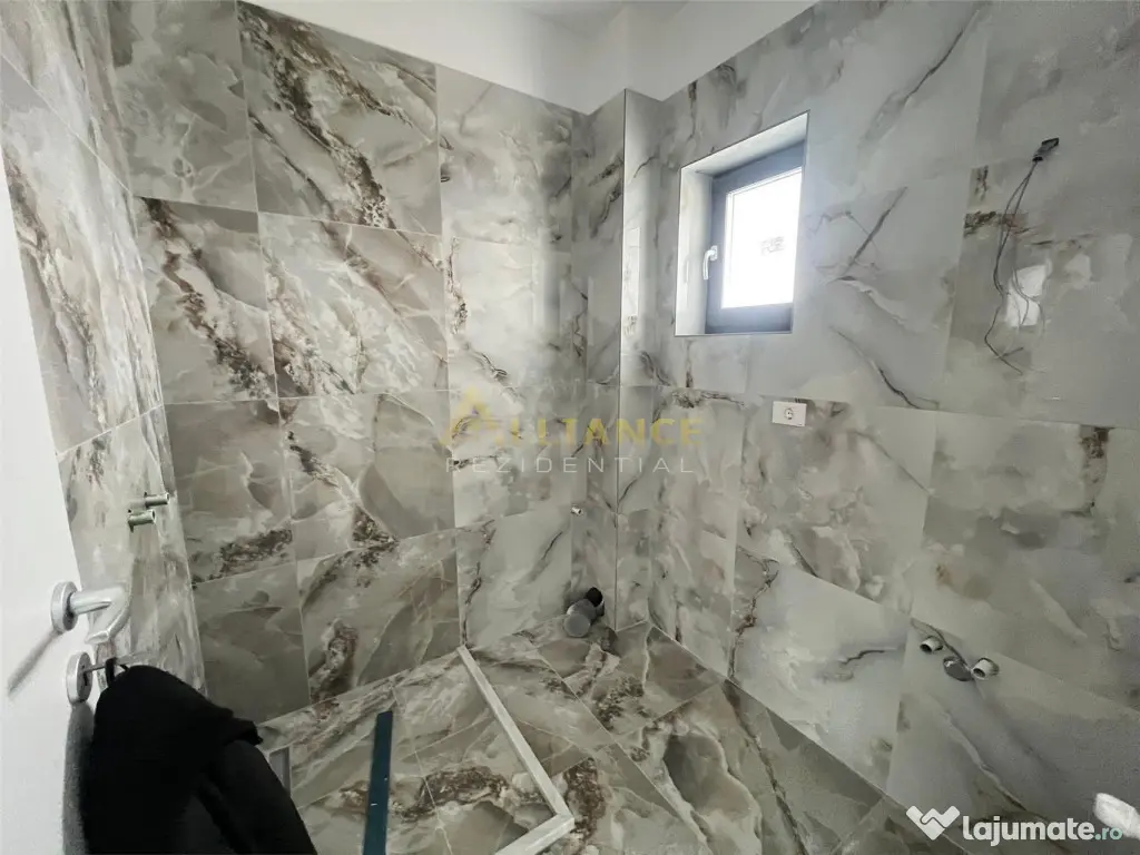 Vila Individuala - 4 camere - 2 bai - beci- 375mp teren
