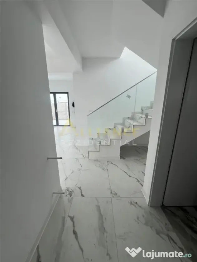 Vila Individuala - 4 camere - 2 bai - beci- 375mp teren