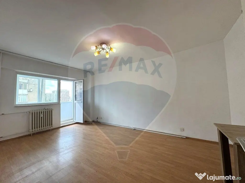 Apartament 3 camere de vanzare langa metrou Valea Ialomit...