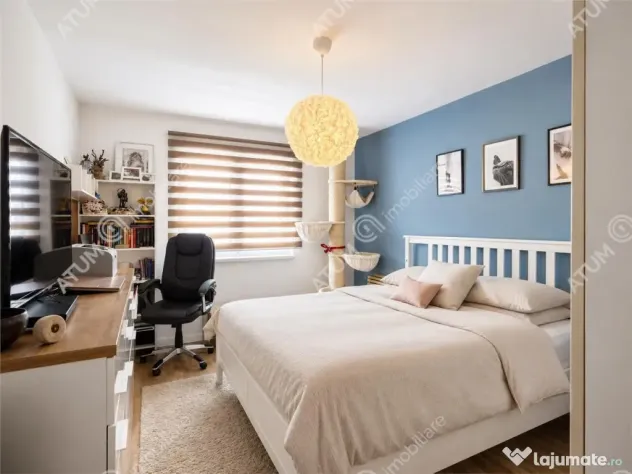 Casa moderna cu 5 camere si teren de 250 mp in Cristian zona