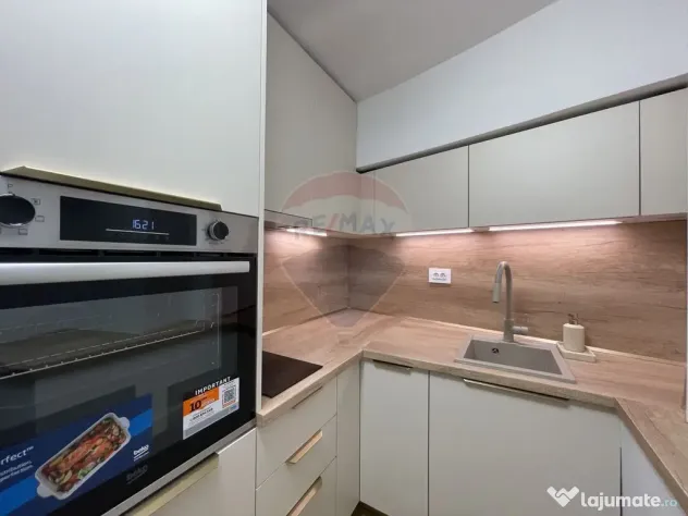 Apartament 3 camere Piata Alba Iulia, complet renovat