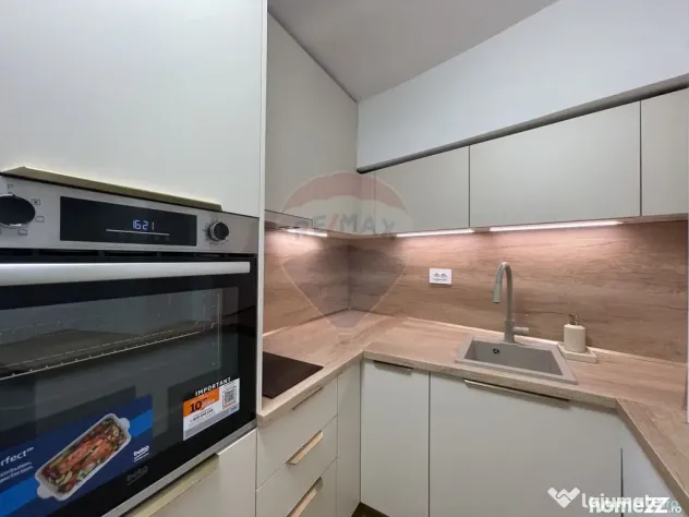 Apartament 3 camere Piata Alba Iulia, renovat de la 0