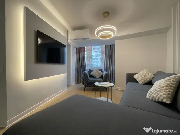 Apartament 3 camere Piata Alba Iulia, complet renovat