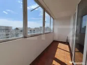 Apartament 4 camere Bulevardul Decebal, 72 mp, 2 bai, 2 balc 