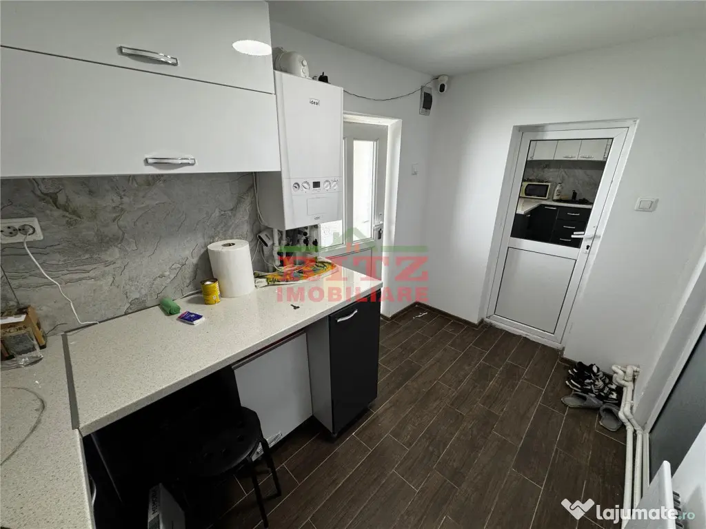 Nou! Casa teren, cu vedere panoramica spre raul Olt!