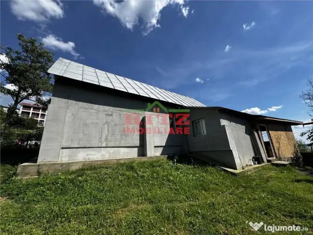 Nou! Casa teren, cu vedere panoramica spre raul Olt!