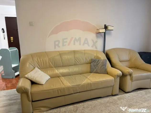 Apartament 3 camere de vanzare zona Calea Aradului