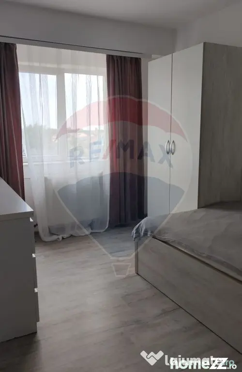 Apartament 3 camere de vanzare zona Calea Aradului
