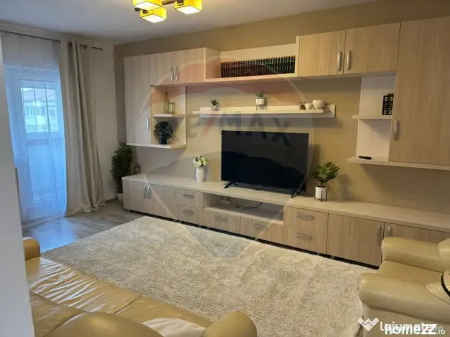 Apartament 3 camere de vanzare zona Calea Aradului