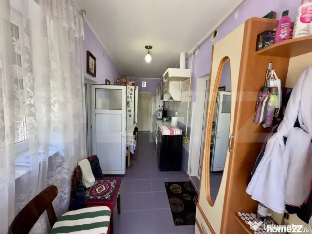 Casă cu potențial, 3 camere, anexă, gradina, zona Cugir